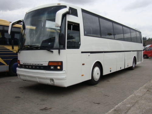 Сетра S 250 лобовое стекло